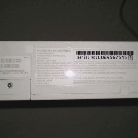 2006 Nintendo Wii Console - Picture 6 of 10